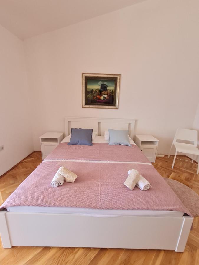Apartments Apartmani Pintar Mimice Zewnętrze zdjęcie