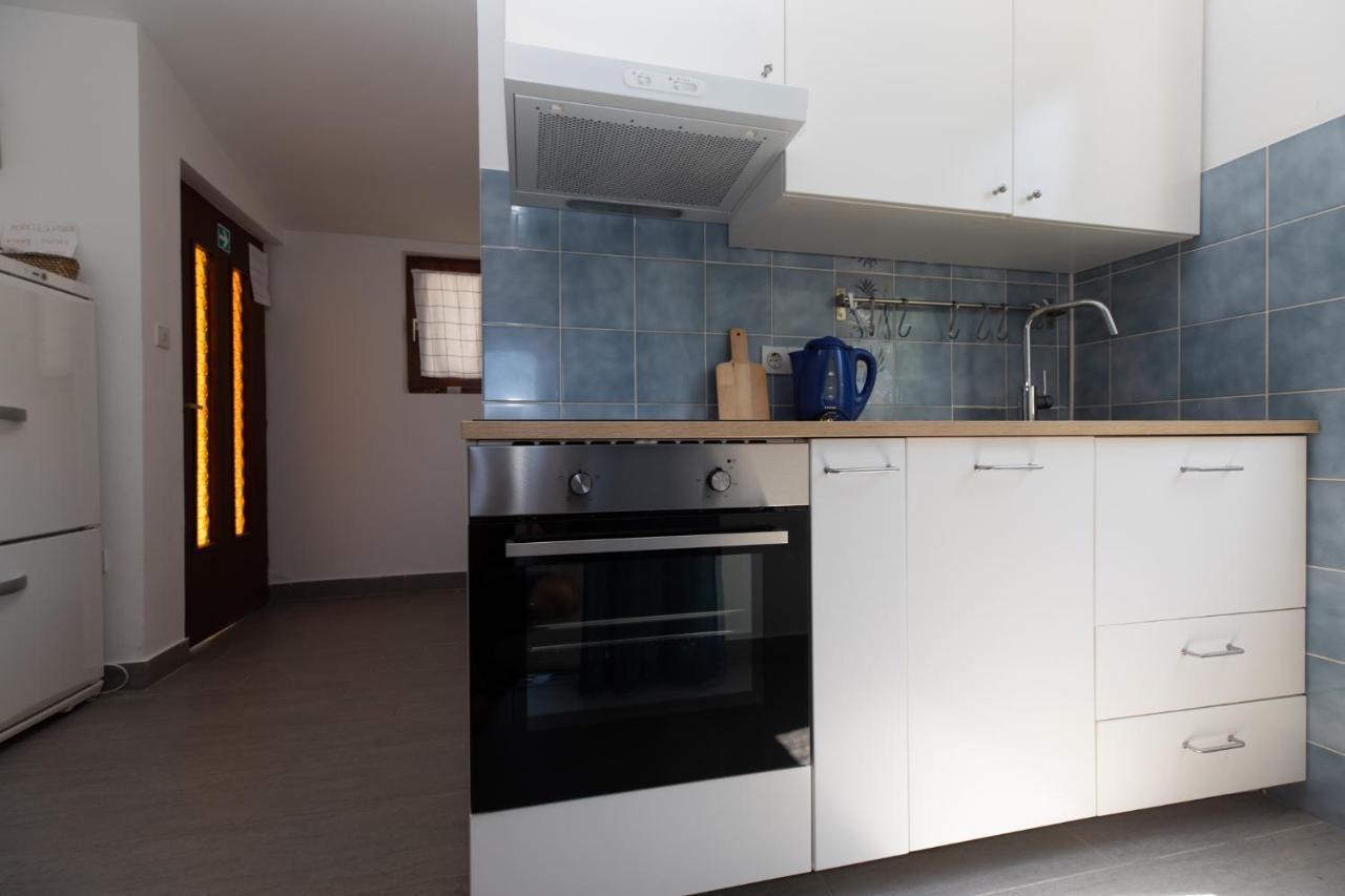 Apartments Apartmani Pintar Mimice Zewnętrze zdjęcie